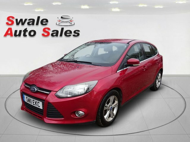 Ford Focus 1.6 Tdci Zetec Hatchback SW11EKC Red #5