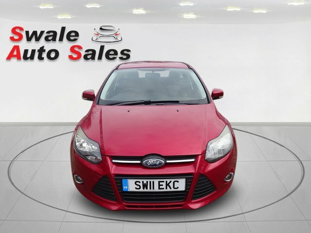 Ford Focus 1.6 Tdci Zetec Hatchback SW11EKC Red #4