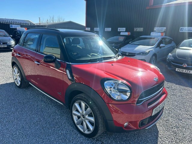 Mini Countryman 1.6 Cooper S Suv YK16UCV Red #2