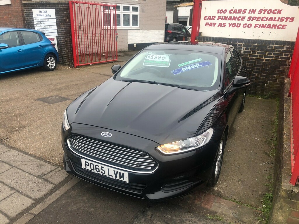 Ford Mondeo Mondeo Diesel Black #2