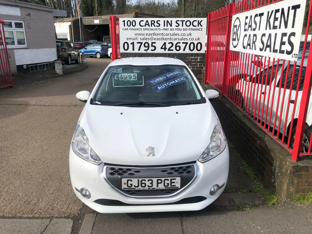 Peugeot 208 1.4 E-hdi Active Hatchback Egc Euro 5 GJ63PGE White #2