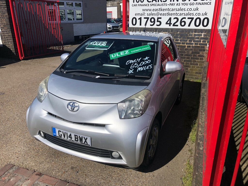 Toyota IQ 1.0 Vvt-i 2 Hatchback Euro 5 68 Silver #3