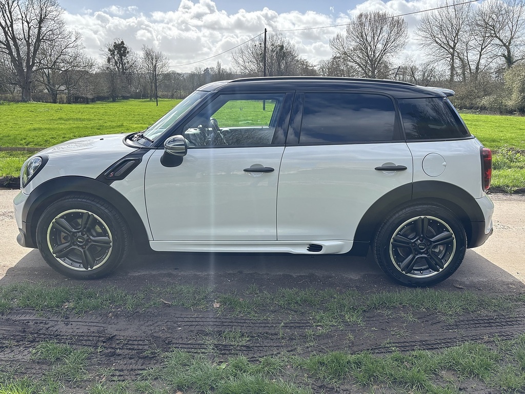Mini Countryman Cooper S U556333 WU62DUH White #4