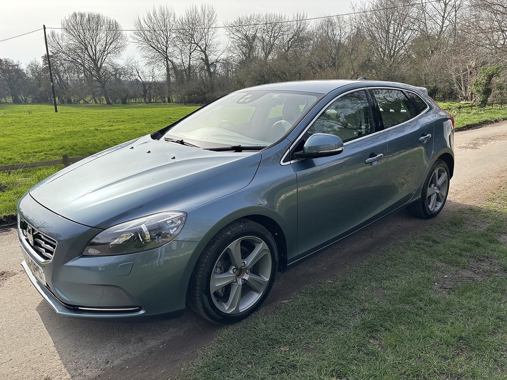 Volvo V40 T4 Se U556508 Blue #3