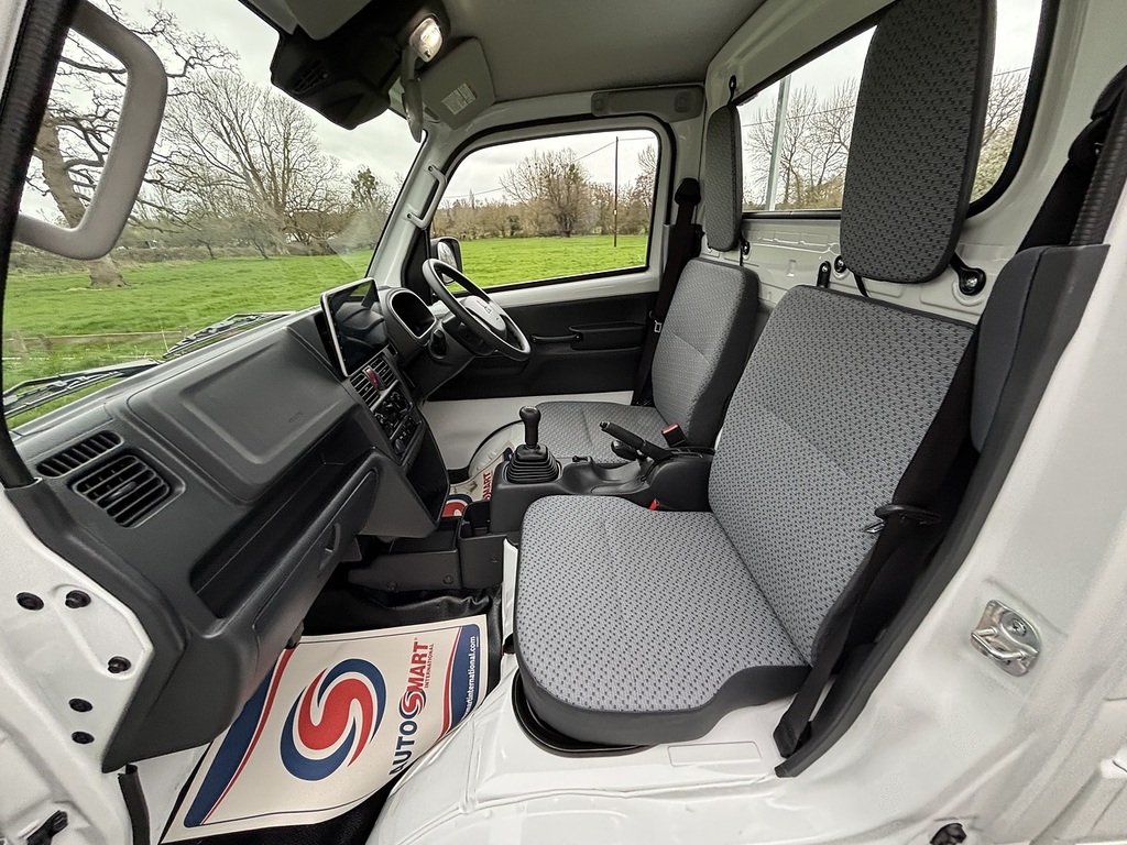 Mitsubishi  Dropside Pick Up Silver #17