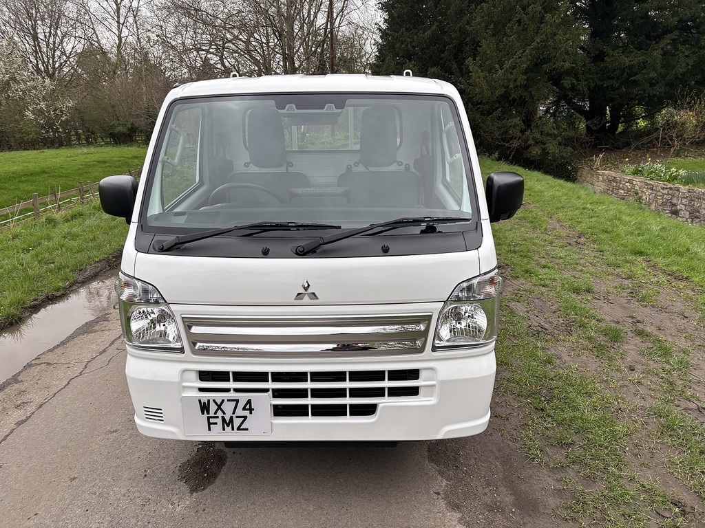 Mitsubishi  Dropside Pick Up Silver #7