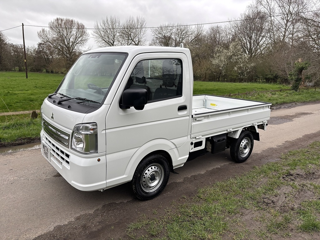 Mitsubishi  Dropside Pick Up Silver #3