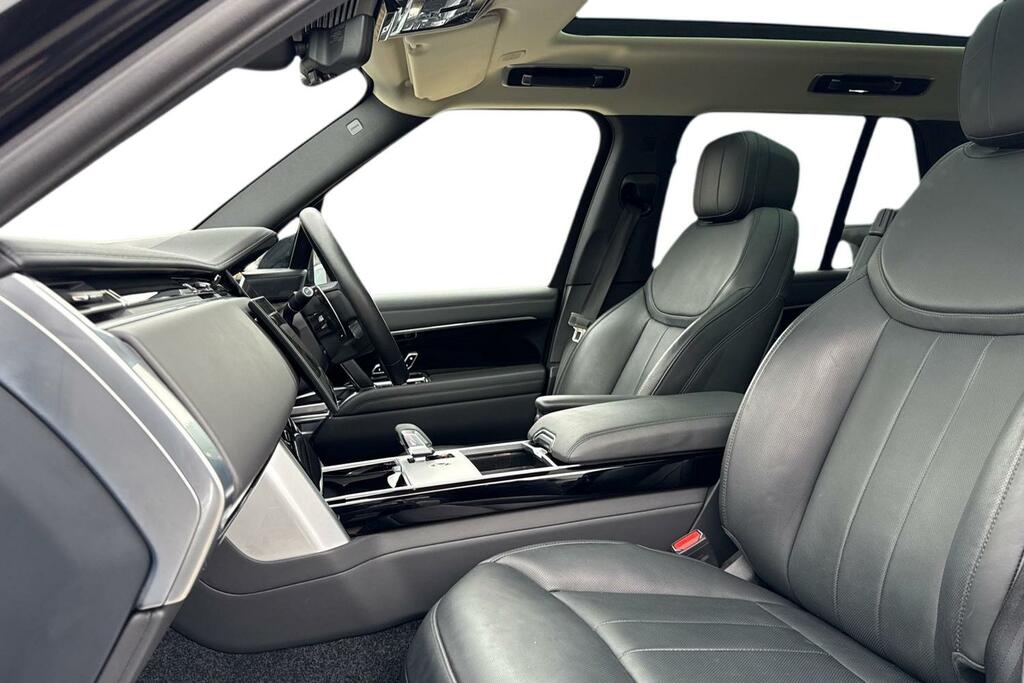 Land Rover Range Rover 3.0 D300 Hse KO73RWX Black #3