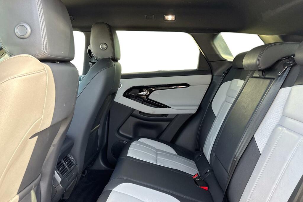 Land Rover Range Rover Evoque 2.0 D200 Dynamic Se DU75YOR Black #4