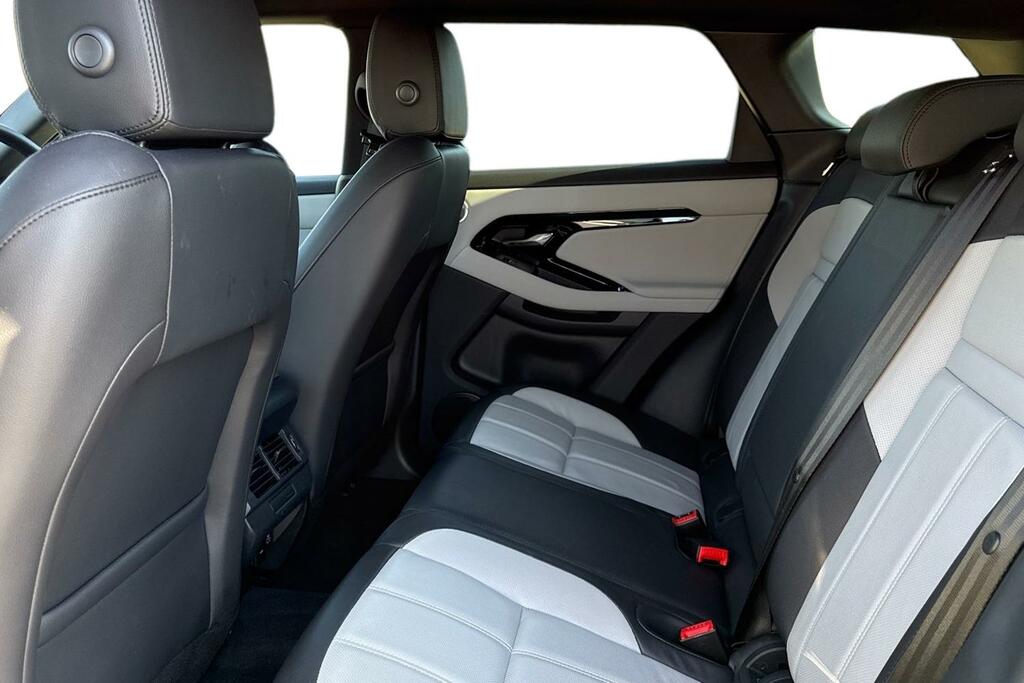 Land Rover Range Rover Evoque 2.0 D200 Dynamic Se DU75YPG Black #4