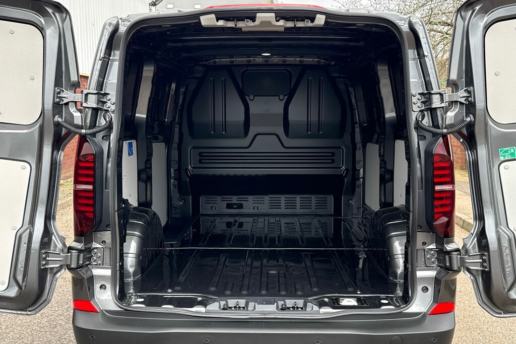 Volkswagen Transporter 2.0 Tdi 150Ps Commerce Plus Van Grey #6