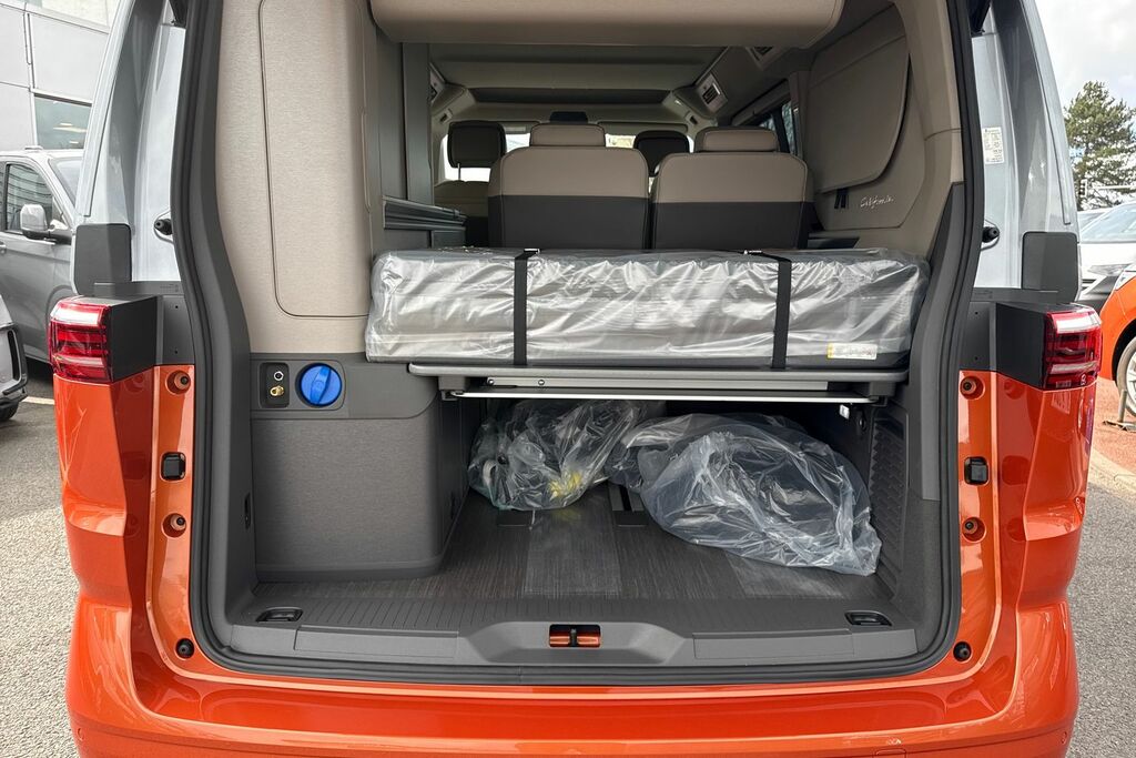 Volkswagen California 1.5 Ehybrid 245Ps 4Motion Dsg  #6