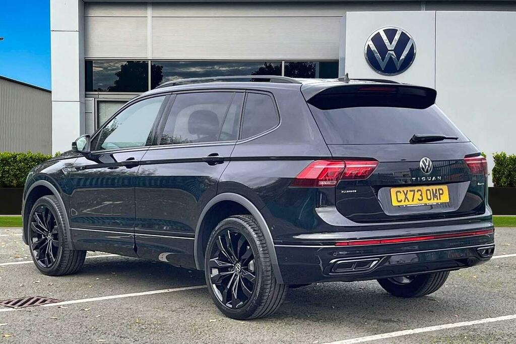 Volkswagen Tiguan Allspace 2.0Tdi 200 R-line 4M Dsg Factory Towbar, Black St Black #3