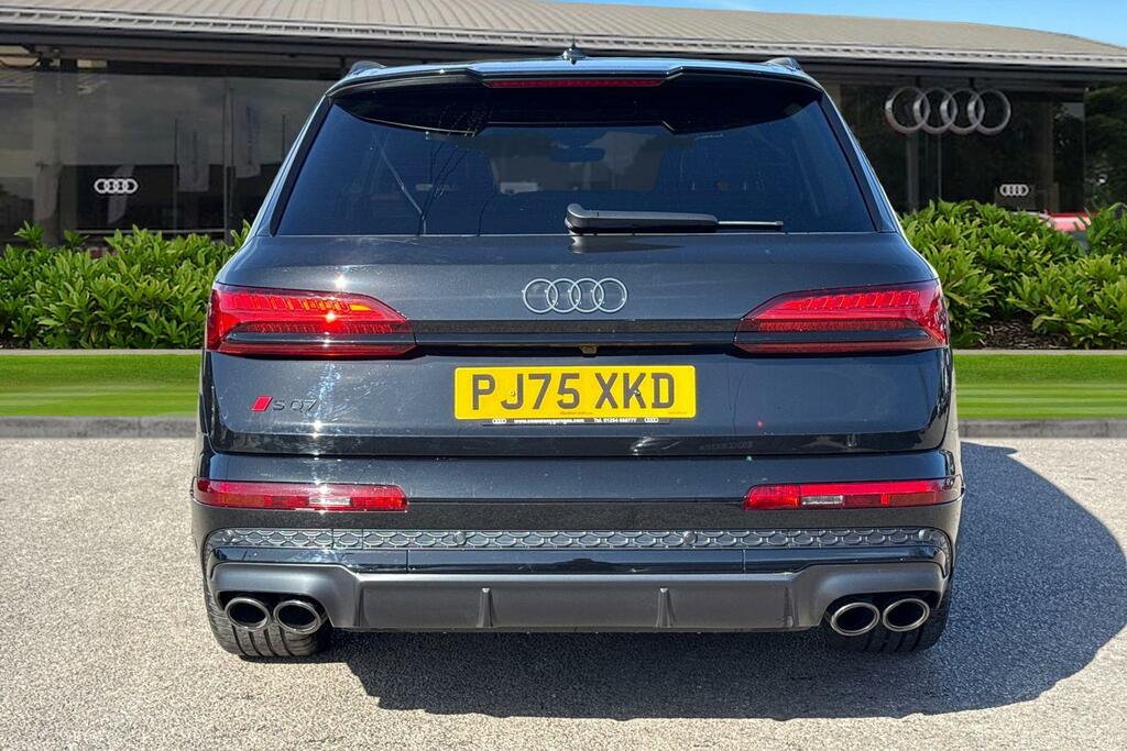 Audi SQ7 Suv Black Edition Tfsi 507 Ps Tiptronic PJ75XKD Black #4