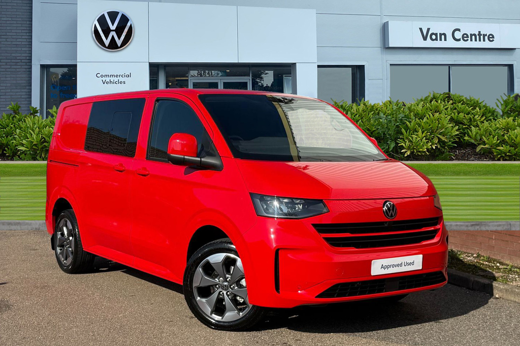 Volkswagen Transporter 2.0 Tdi 150Ps Commerce Pro Kombi Van Red