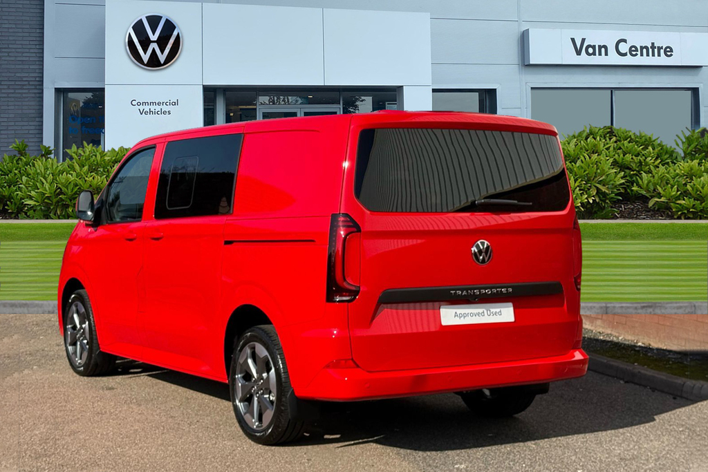 Volkswagen Transporter 2.0 Tdi 150Ps Commerce Pro Kombi Van BV26OOC Red #2
