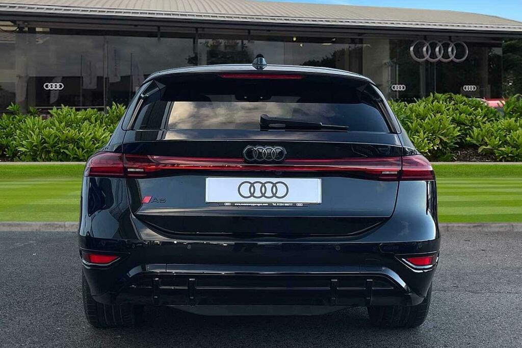Audi A6 E-tron Avant Avant Edition 1 E-tron Performance 270,00 Kw White #6