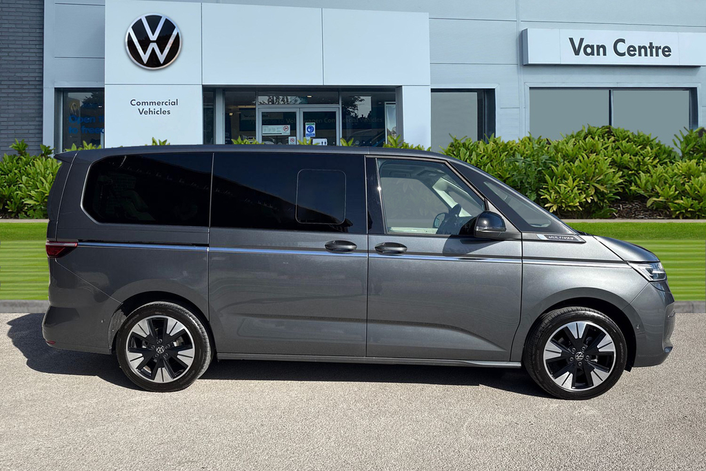Volkswagen Multivan 2.0 Tdi Style Lwb Dsg PF75AUU Grey #3