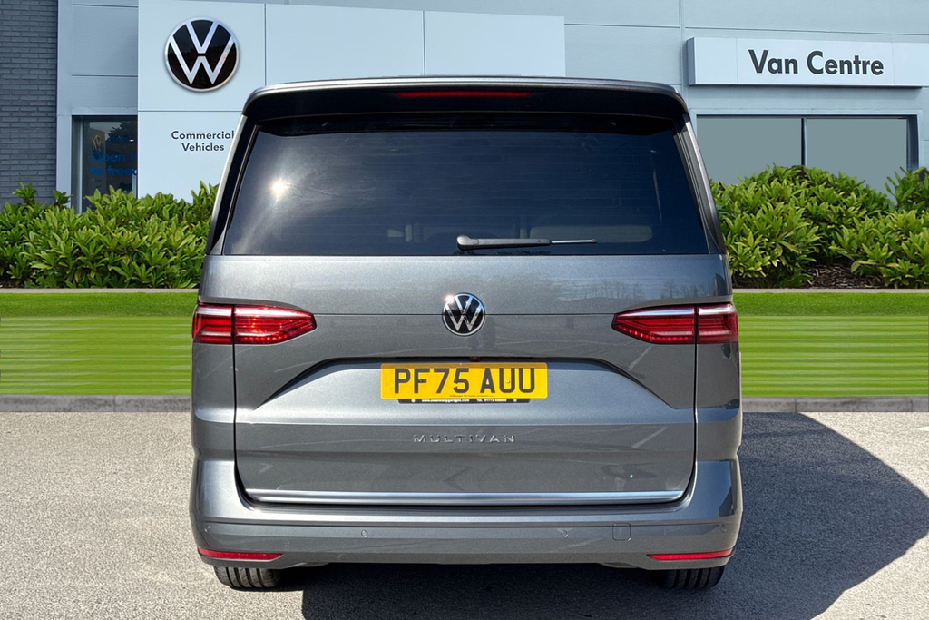 Volkswagen Multivan 2.0 Tdi Style Lwb Dsg PF75AUU Grey #4