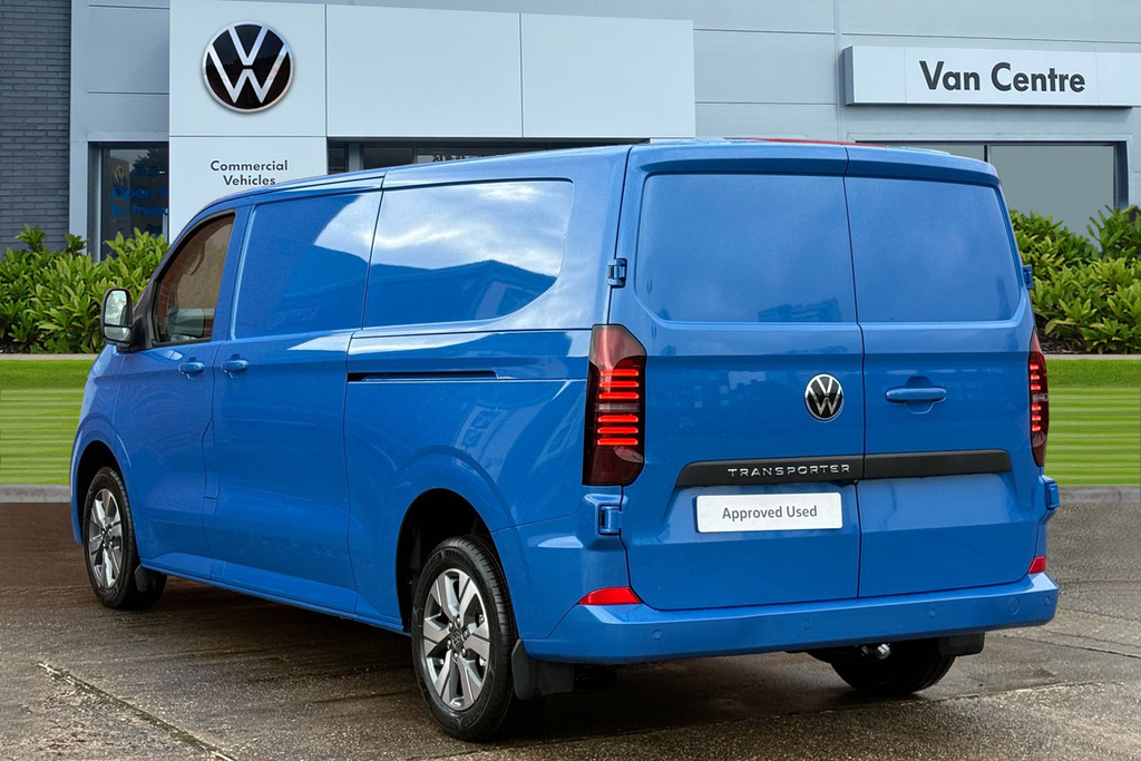 Volkswagen Transporter 2.0 Tdi 150Ps Commerce Pro Van Panel Van BJ26VSY Blue #2