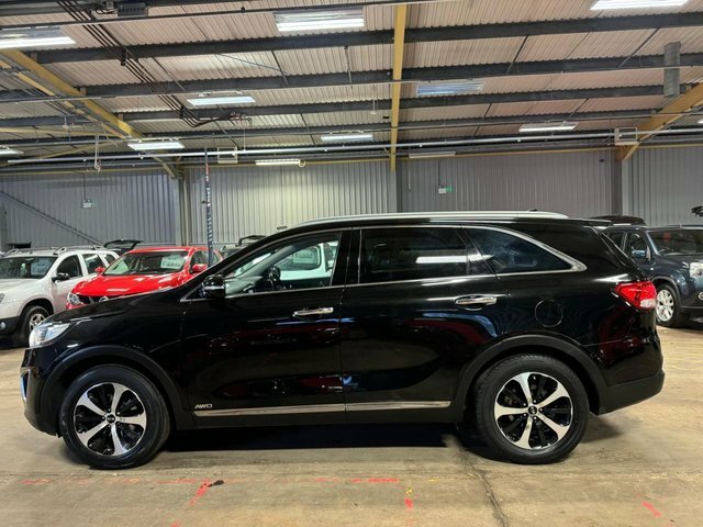 Kia Sorento Suv YM15TBO Black #4