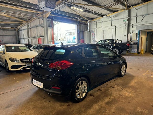 Kia Ceed Hatchback FN15TGE Black #4