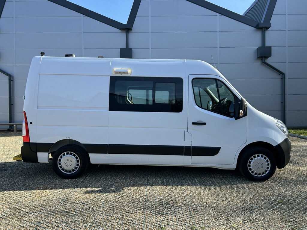 Vauxhall Movano 2.3 Cdti 3500 Welfare Crew Van BW19CXR White #3