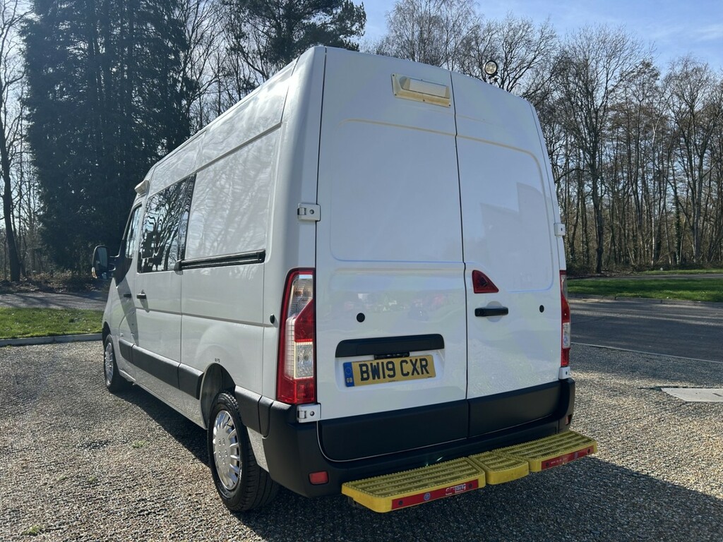 Vauxhall Movano 2.3 Cdti 3500 Welfare Crew Van BW19CXR White #6