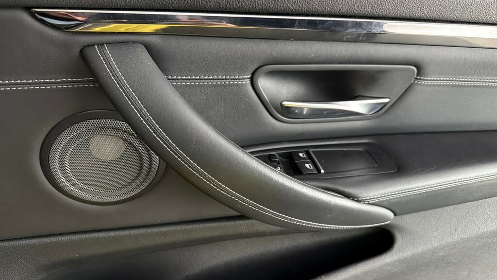 BMW M4 M4 Competition Step Red #21