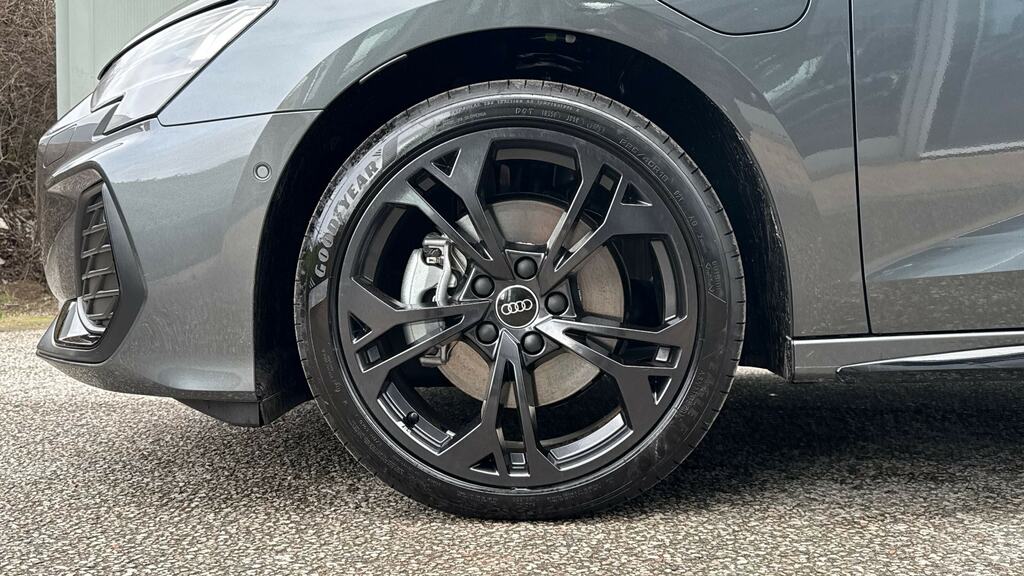 Audi A3 1.5 Tfsi E 204 Black Ed S Tronic Tech Pack YC75VHK Grey #5
