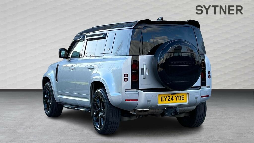 Land Rover Defender 110 3.0 D250 Xs Edition 110 EY24YOE Silver #2