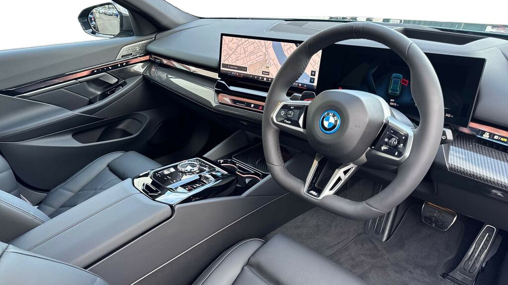 BMW i5 250Kw Edrive40 M Sport Pro 84Kwh Comf CE26OGU Green #6