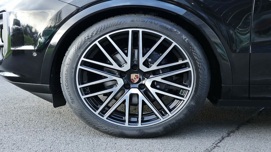 Porsche Cayenne Black Edition Tiptronic S 5 Seat Black #4