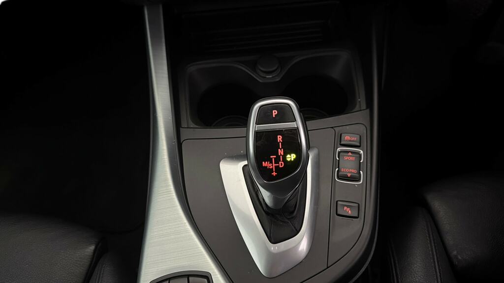 BMW 2 Series 218D M Sport Nav Step White #18