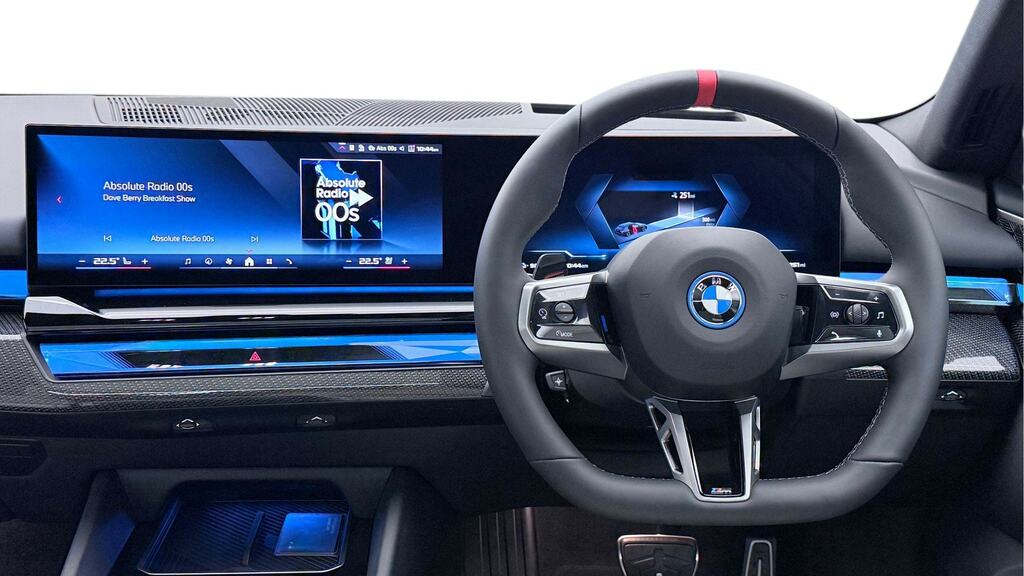 BMW i5 442Kw M60 Xdrive 84Kwh YR26GXF Black #5