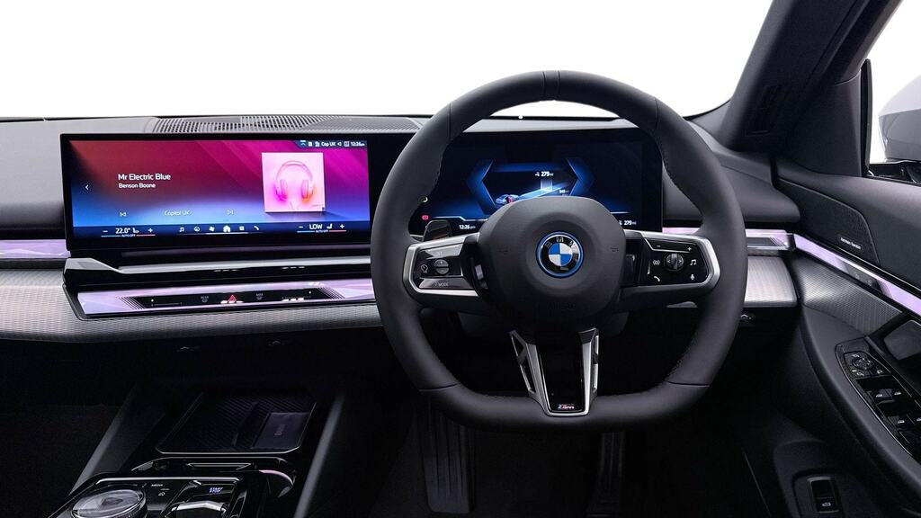 BMW i5 250Kw Edrive40 M Sport Pro 84Kwh YT26NWF Grey #5
