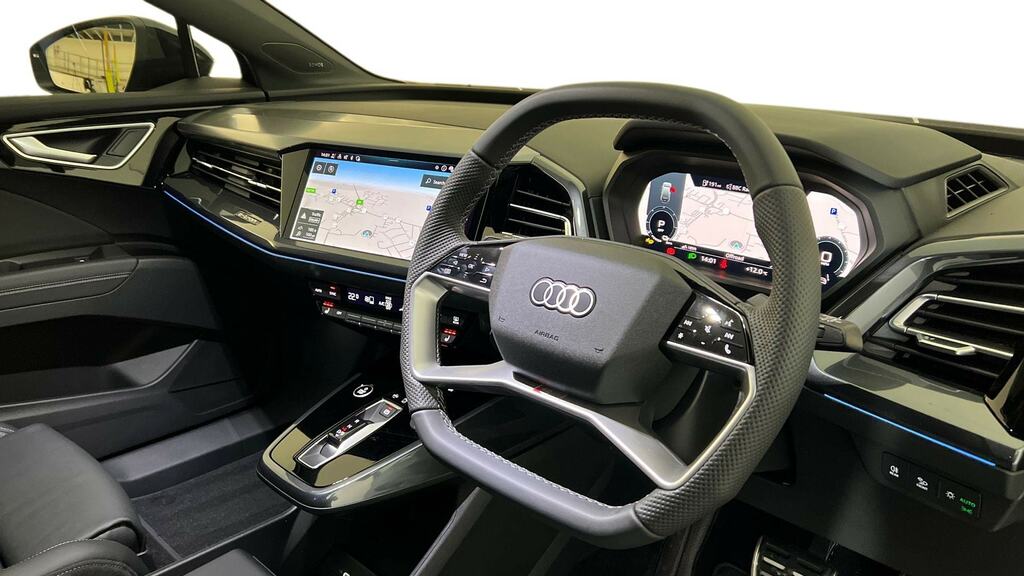 Audi Q4 E Tron 150Kw 40 63Kwh Black Edition Tech Pack FH75UHC Black #6
