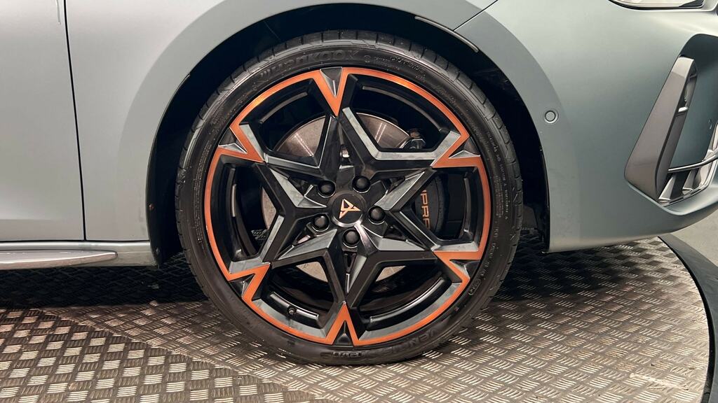 Cupra Leon 1.5 Ehybrid 272 Vz First Edition Dsg Grey #5