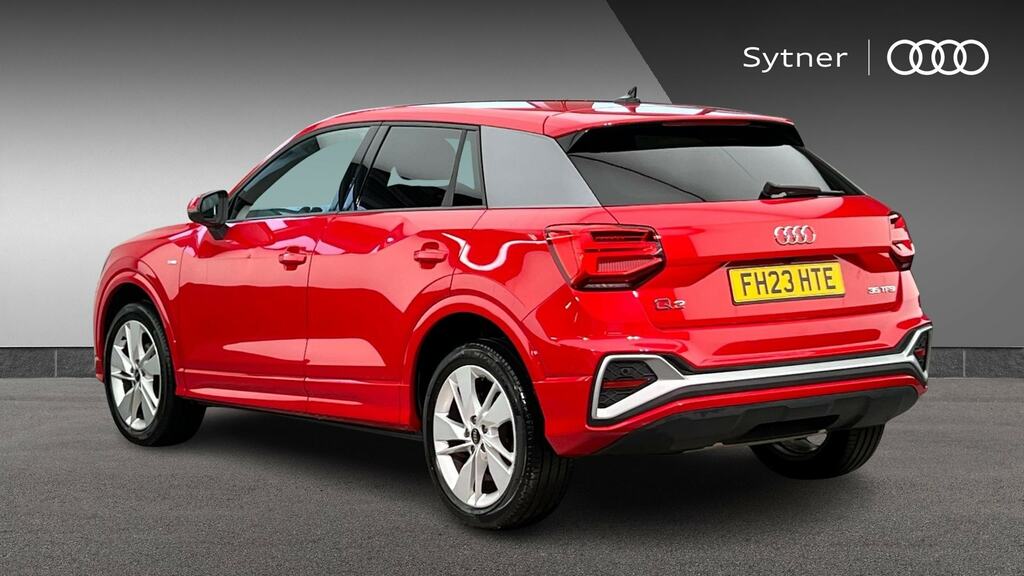 Audi Q2 35 Tfsi S Line FH23HTE Red #3