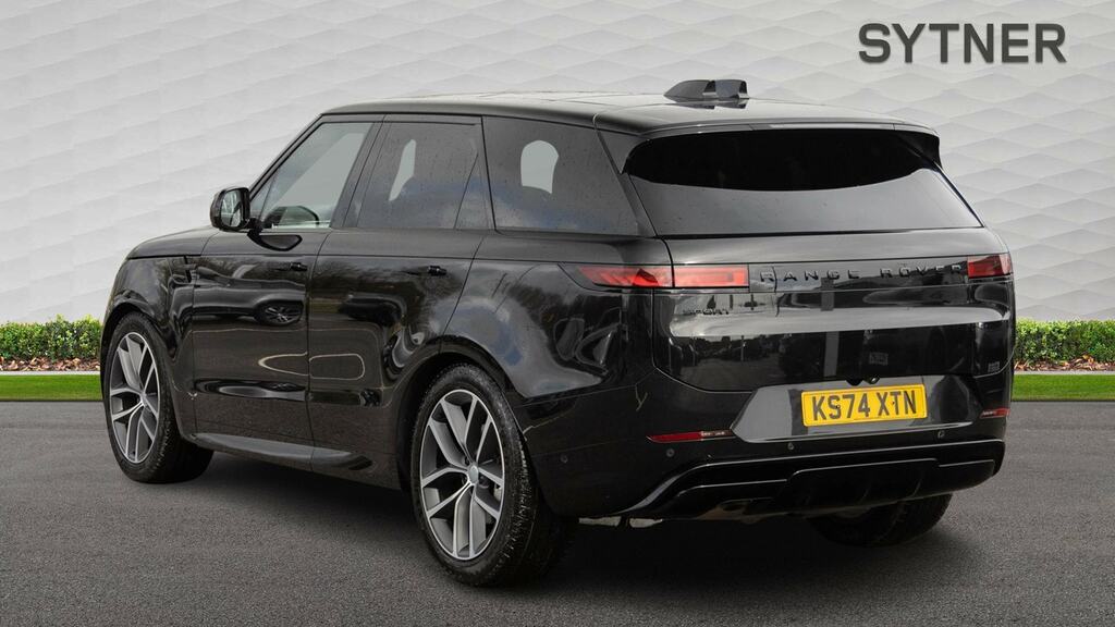 Land Rover Range Rover Sport 3.0 D300 Dynamic Se Black #2