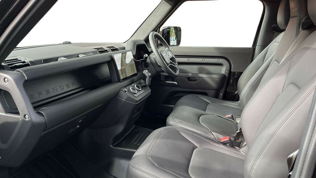 Land Rover Defender 90 3.0 D250 Hard Top X-dynamic Se 3 Seat LX74KDZ Black #3