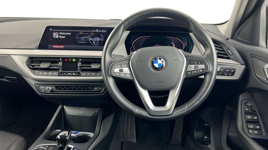BMW 1 Series 116D Se Step White #5
