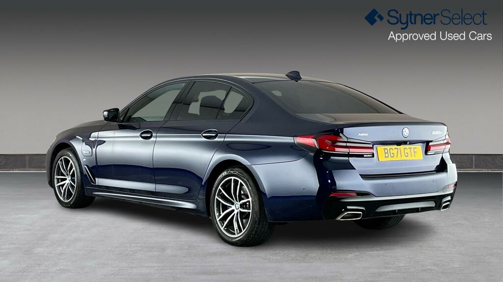 BMW 5 Series 530E Xdrive M Sport BG71GTF Blue #2