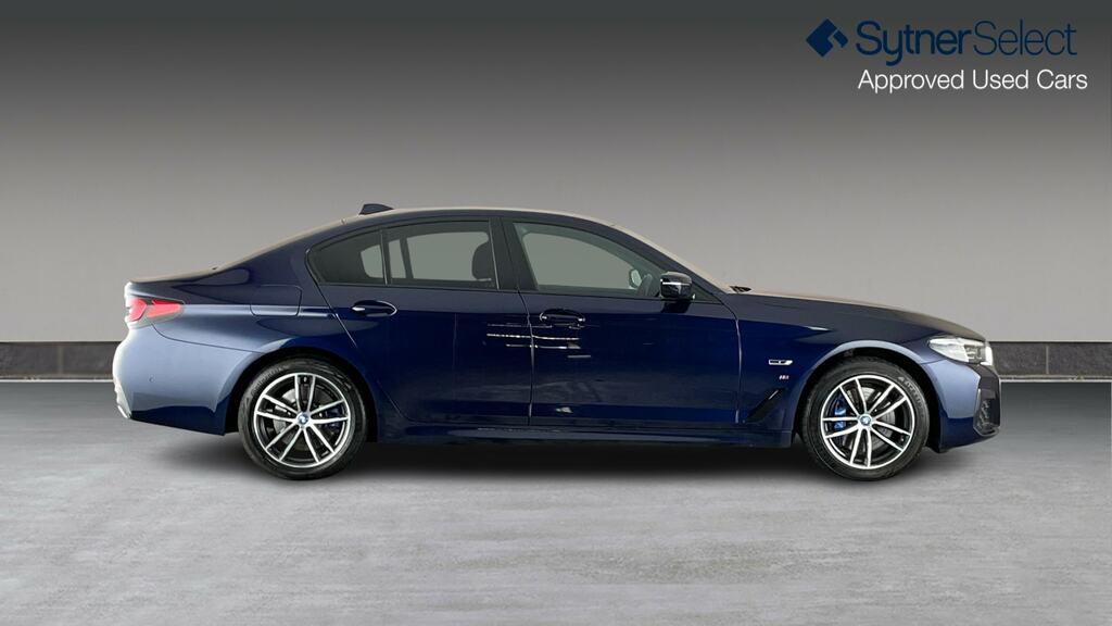 BMW 5 Series 530E Xdrive M Sport BG71GTF Blue #3
