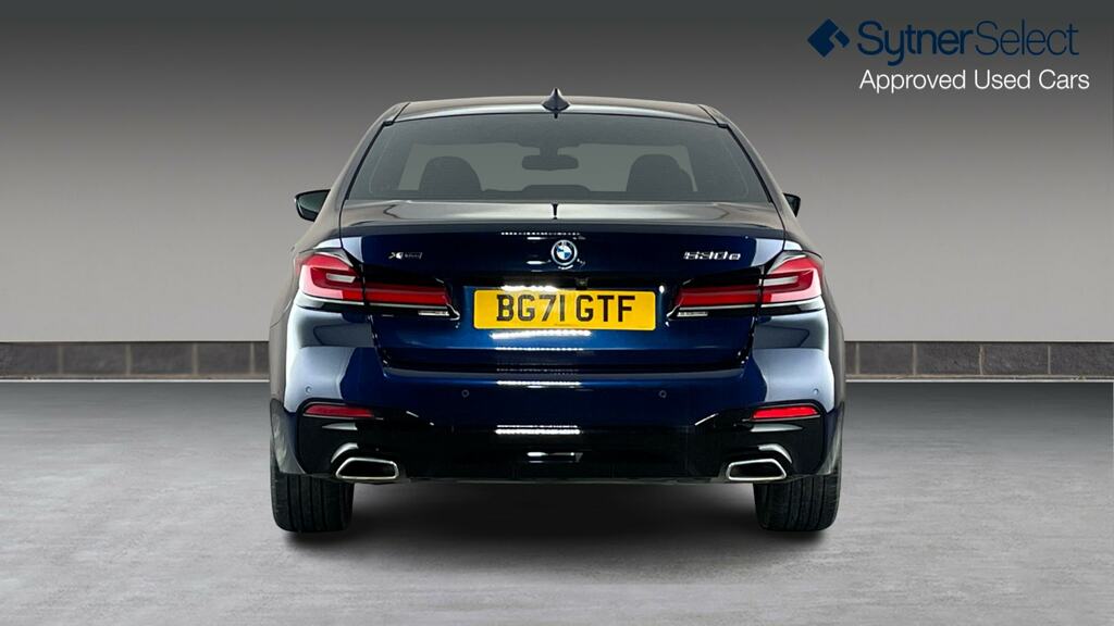 BMW 5 Series 530E Xdrive M Sport BG71GTF Blue #5