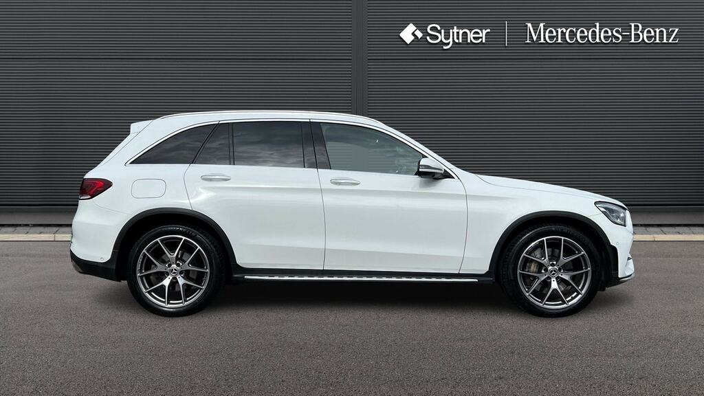 Mercedes-Benz GLC Class Glc 300D 4Matic Amg Line Premium Pls 9G-tronic GY69CRJ White #4