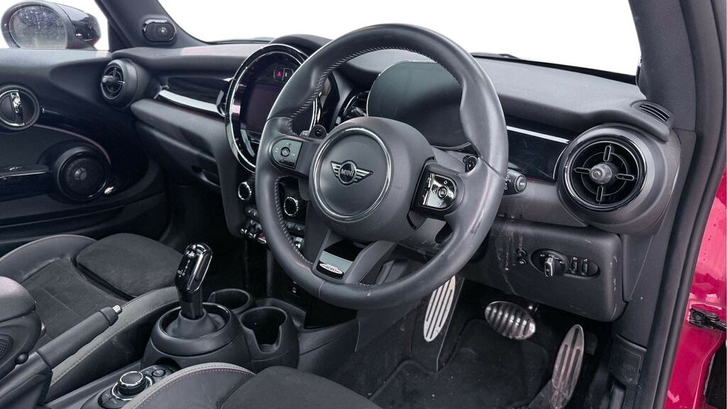 Mini Hatch 2.0 Cooper S Sport Premium Plus YV73PNZ Red #6