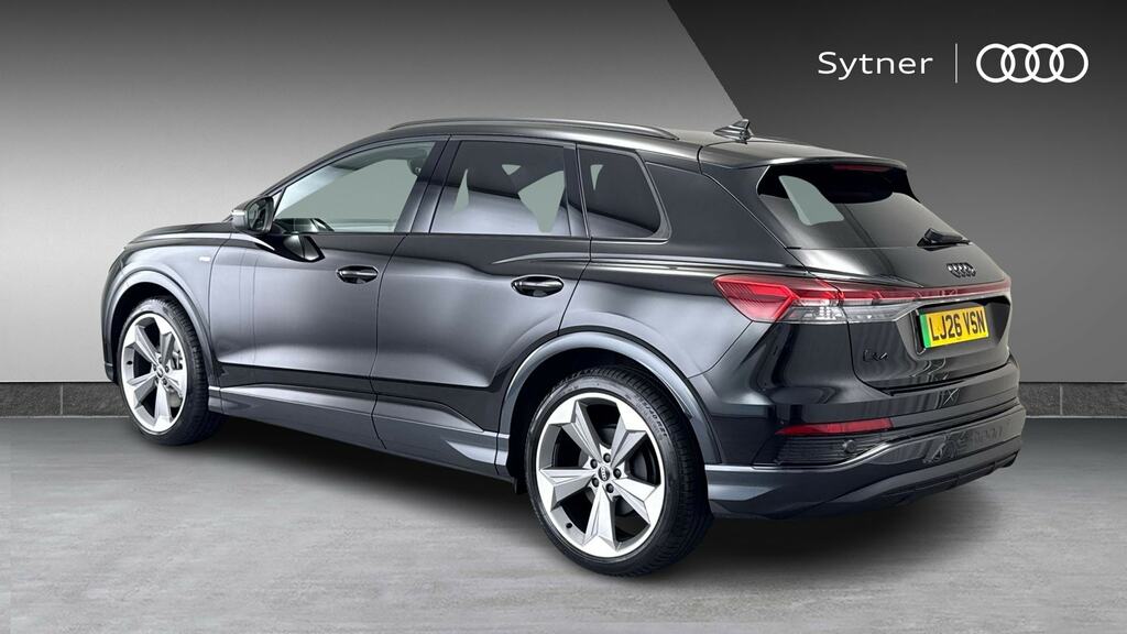 Audi Q4 E Tron 150Kw 40 63Kwh Black Edition Tech Pack LJ26VSN Black #3