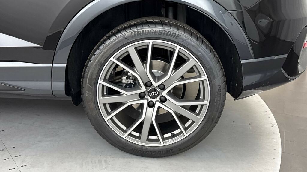 Audi Q3 35 Tdi Black Edition S Tronic Tech Pro LJ26VOY Black #5