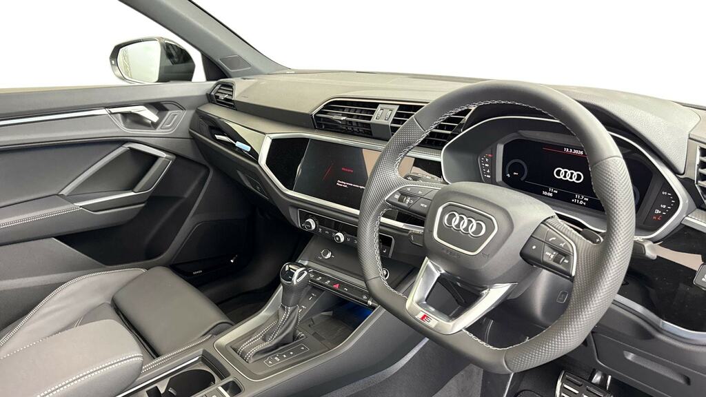 Audi Q3 35 Tdi Black Edition S Tronic Tech Pro LJ26VOY Black #6